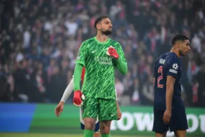 PSG-Arsenal : Donnarumma décisif, ses deux arrêts réflexes en vidéo