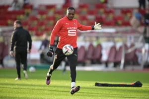 En fin de contrat en juin, Mandanda ne sera pas prolongé par le Stade Rennais