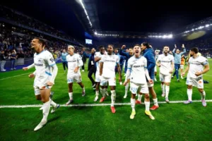 Les joueurs de l'OM vont fêter la qualification en Ligue des champions à Madrid