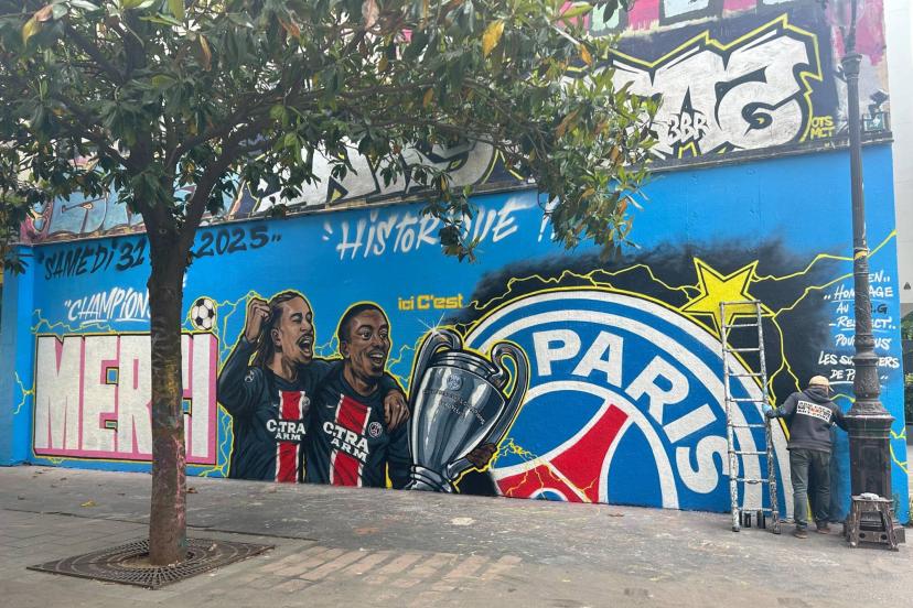 Une fresque sur les murs de Paris rend hommage à la victoire du PSG en Ligue des champions